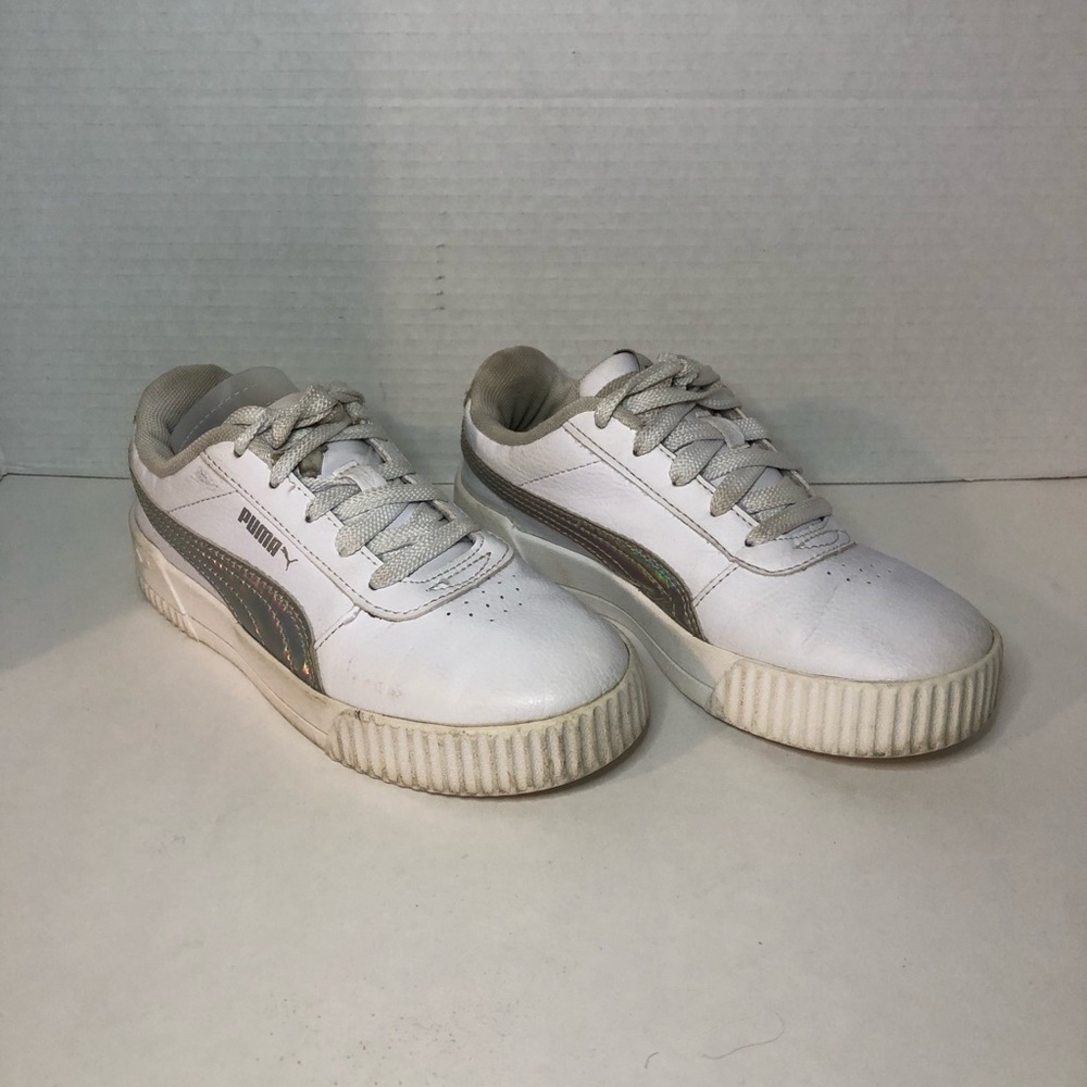 Puma White and Silver Sneakers - Picture 4 of 16